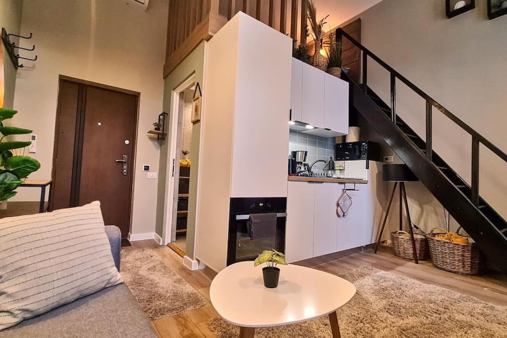 Downtown Studio-Loft Constanţa Extérieur photo